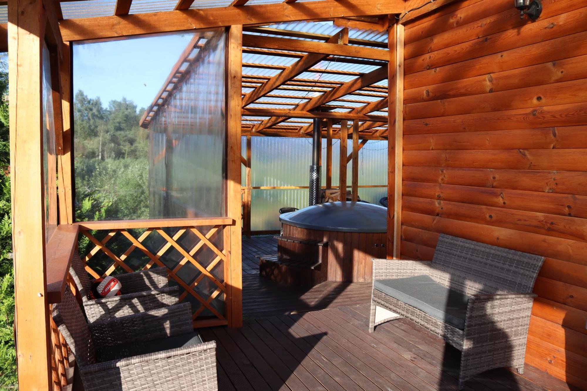 Hotel Kundzini à Bīriņi Extérieur photo