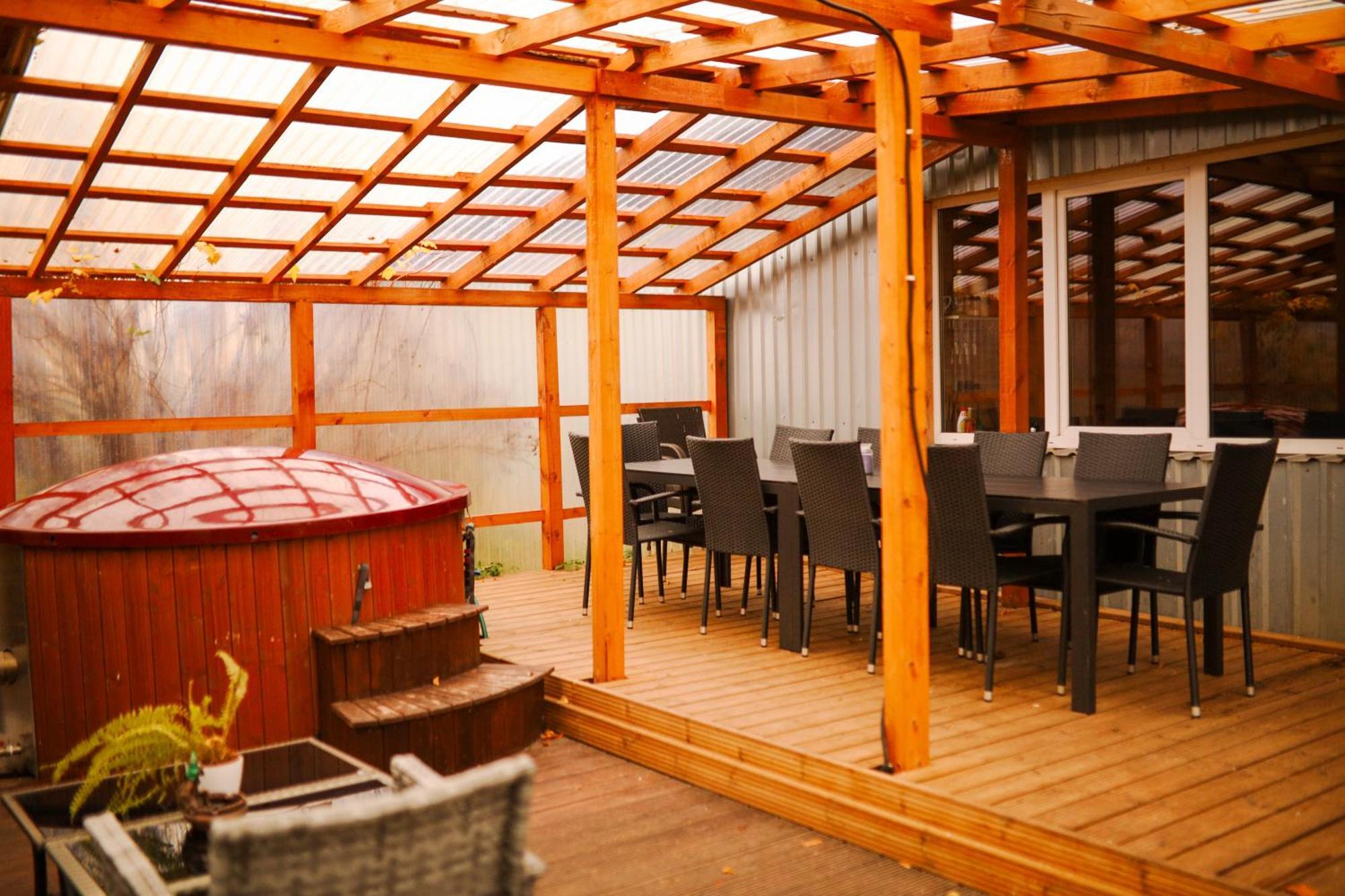Hotel Kundzini à Bīriņi Extérieur photo